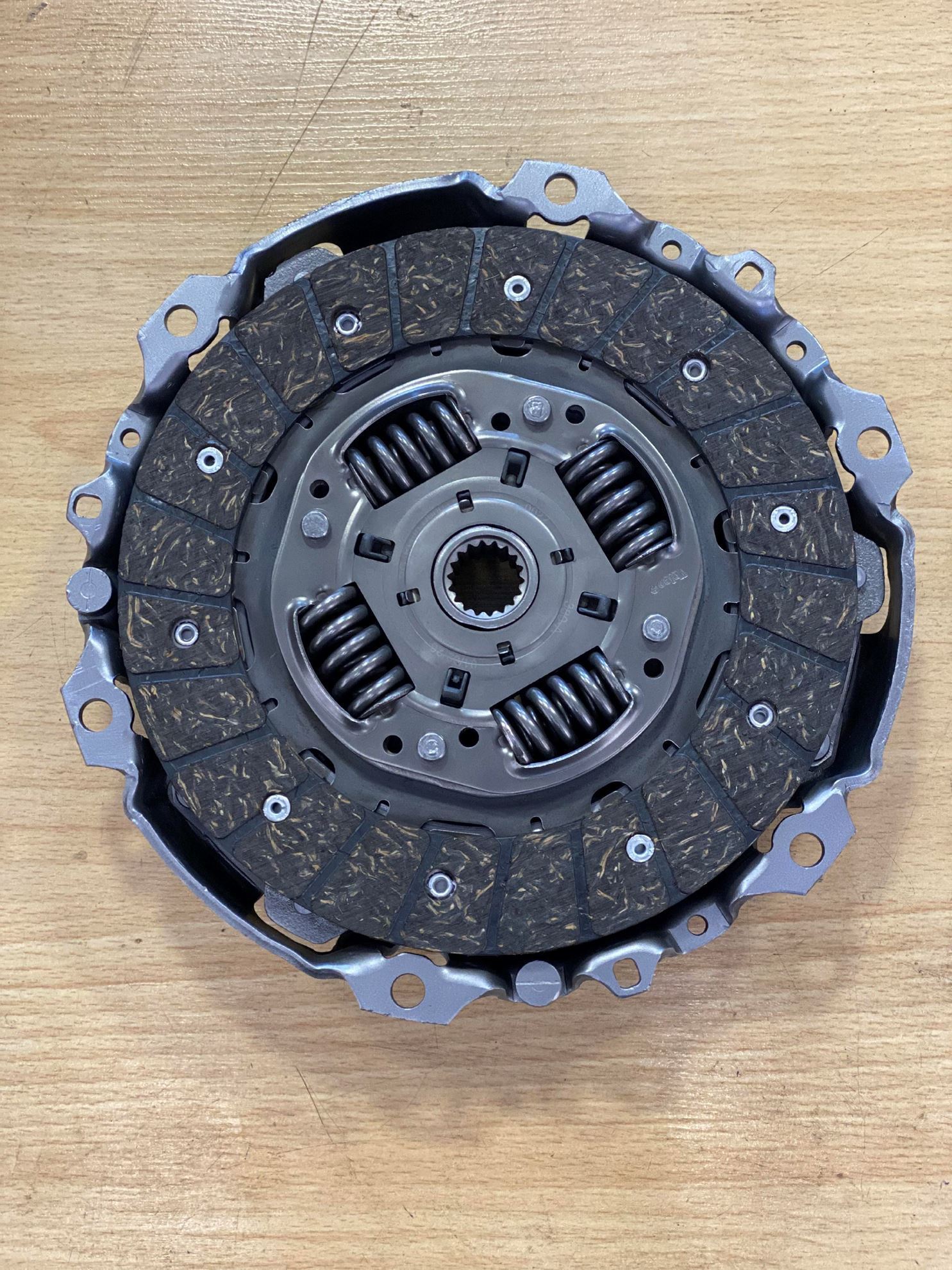 تصویر دیسک و صفحه کلاچ رانا (والئو فرانسه)